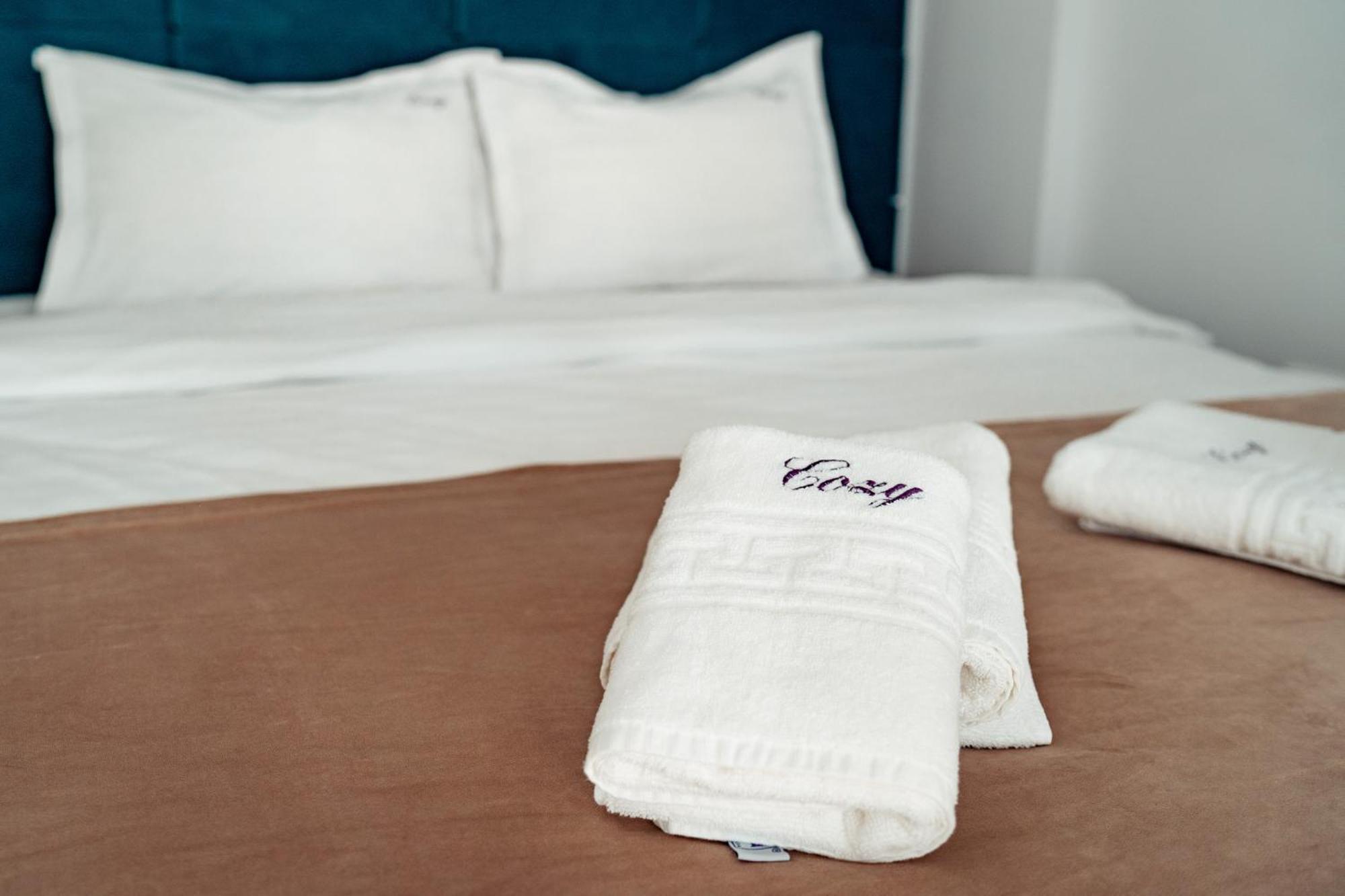 Cozy Apartments At Q Residence - Palas Mall Iasi Bagian luar foto